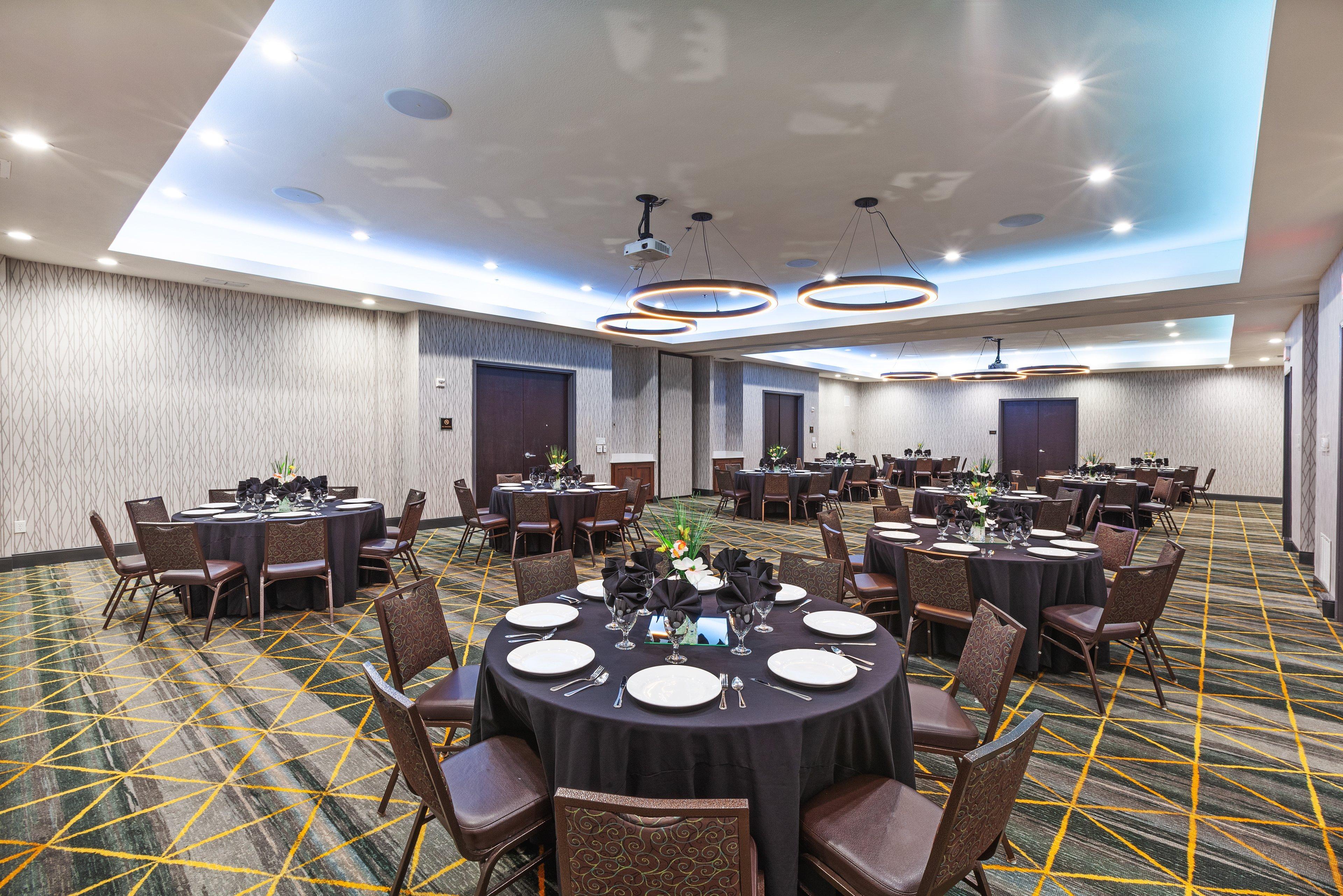 Holiday Inn & Suites Mckinney - N Allen By Ihg Exterior photo